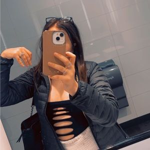 Meet your Posher, Mia